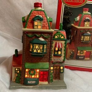 VNTG Dickens Collectible - Lighted Toys and Clock Shop 1995